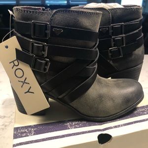 Roxy Zion bootie